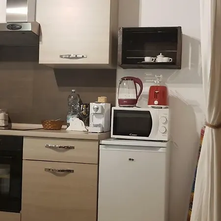 Apartment Maniace *