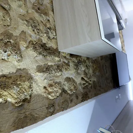 Maniace Apartament *