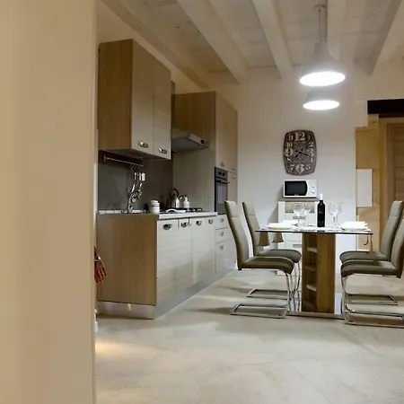 Maniace Apartament Syrakuzy